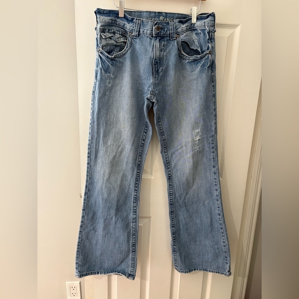Guess jeans Rancho flare destroyed pocket jeans size 33x32 - Picture 2 of 10